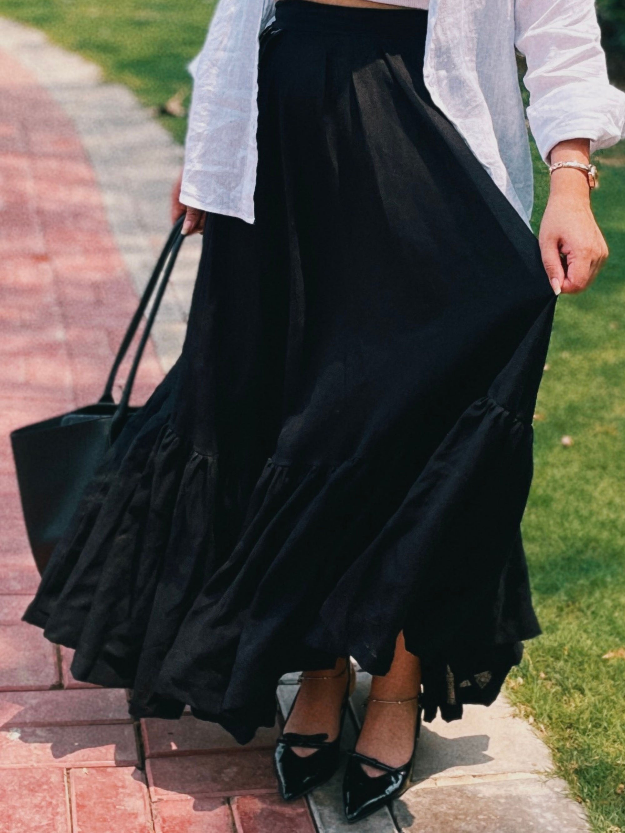100% Linen 40 LEA Black Tiered Maxi Skirt – Timeless Everyday Classic