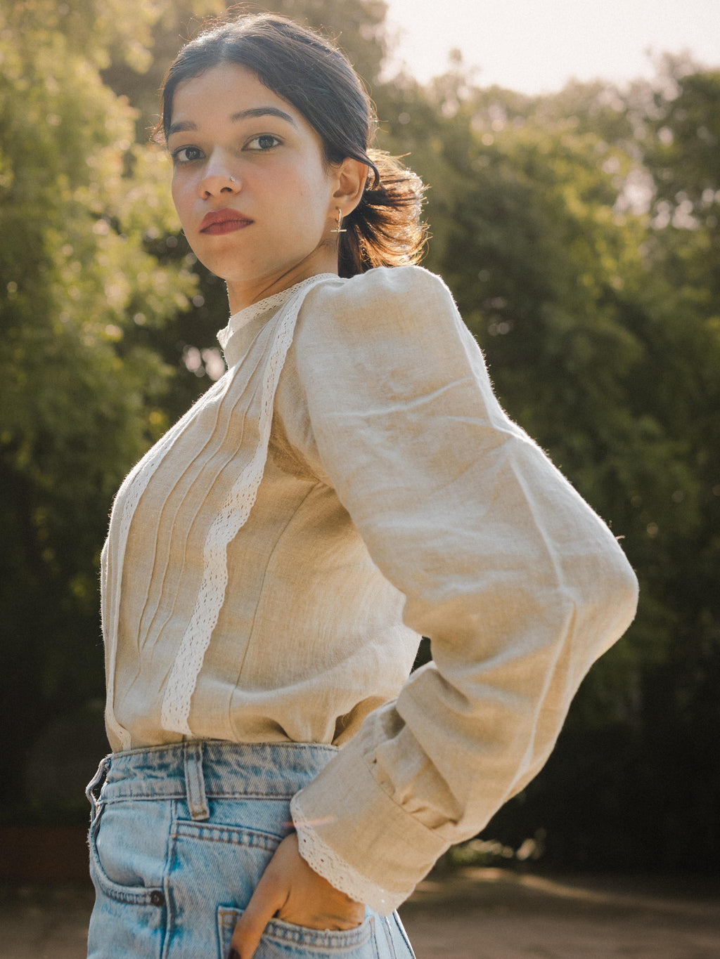 100% Linen, Lace & Love – Your Modern Vintage Blouse