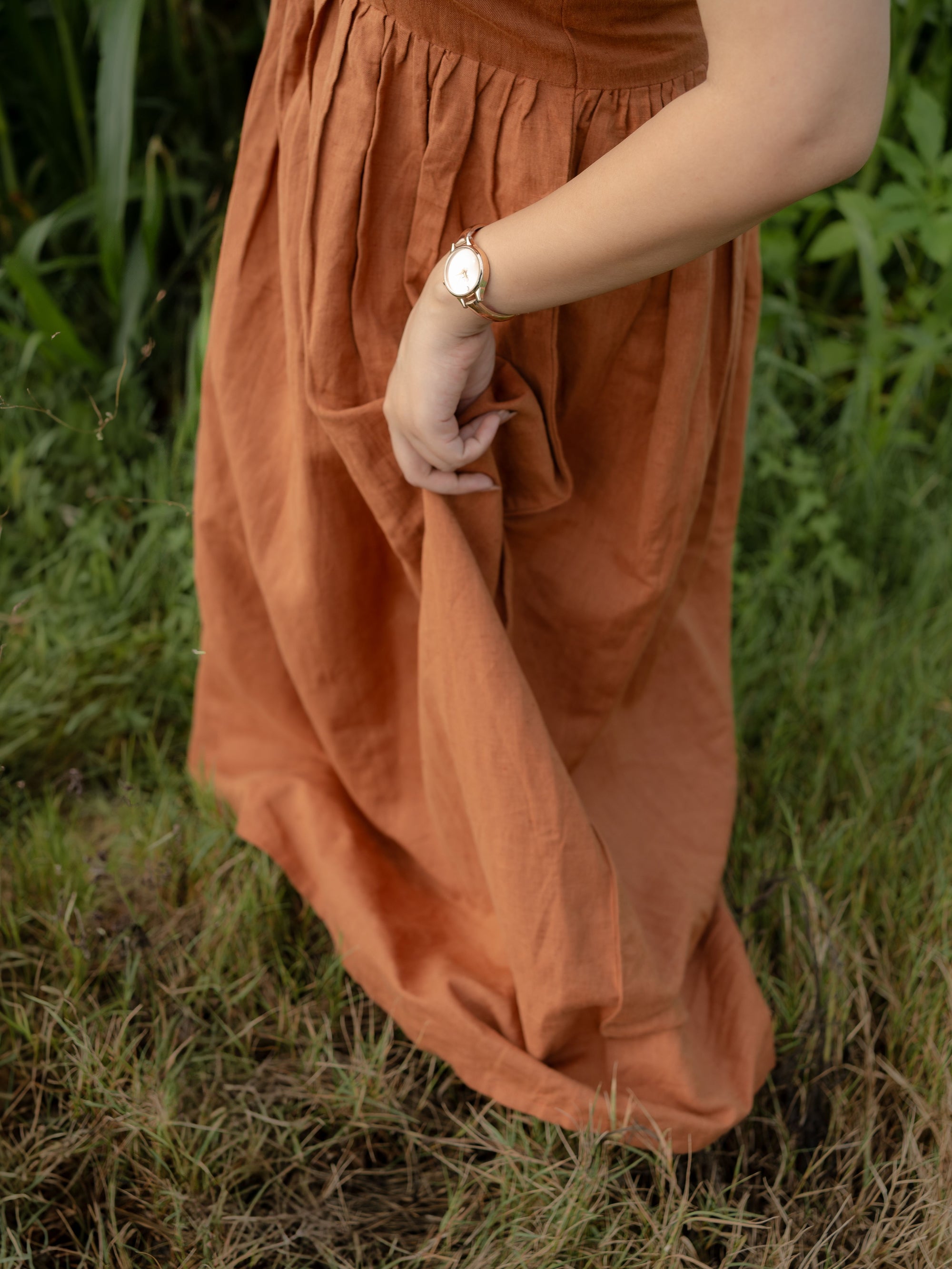 Saddle Brown Linen Strap Dress – Chic, Timeless & Effortlessly Comfortable